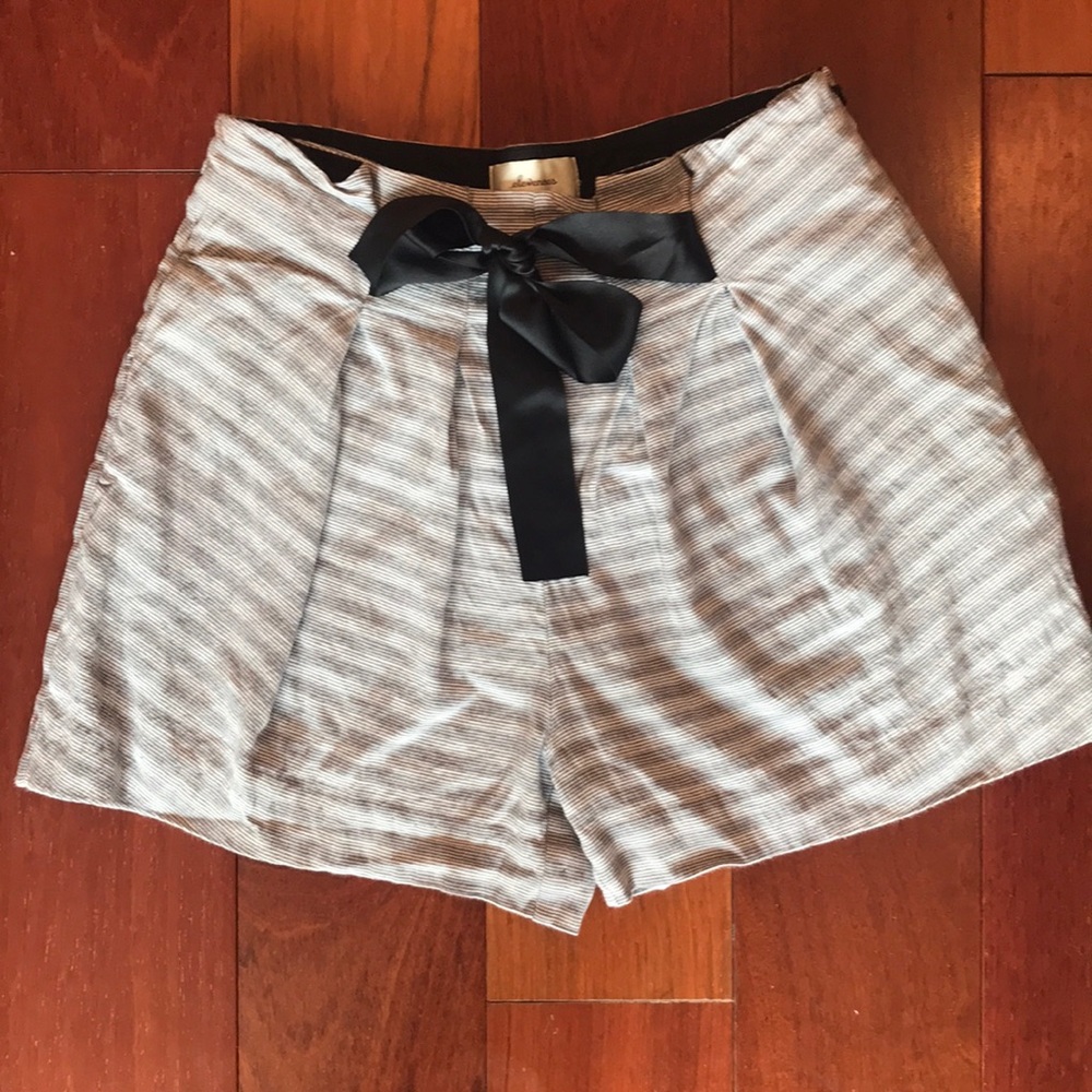Anthropologie Elevenses Linen Bow Shorts
